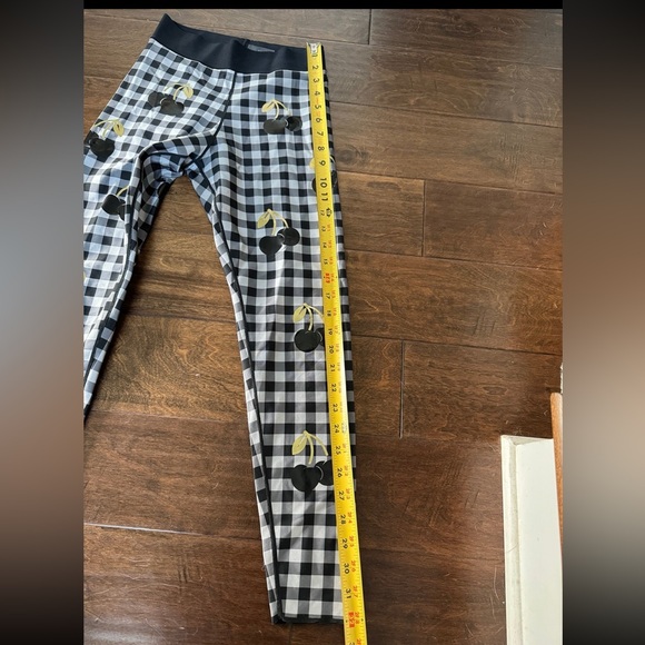 Ultracor leggings size small - Picture 5 of 6